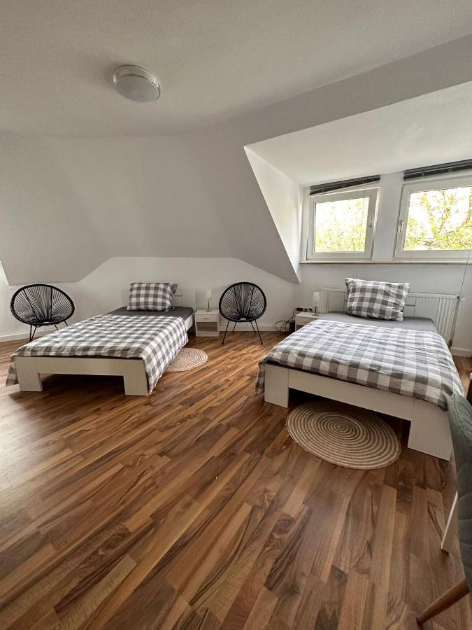 Schoenes Zimmer Im Zentrum - 3 Paderborn Zewnętrze zdjęcie